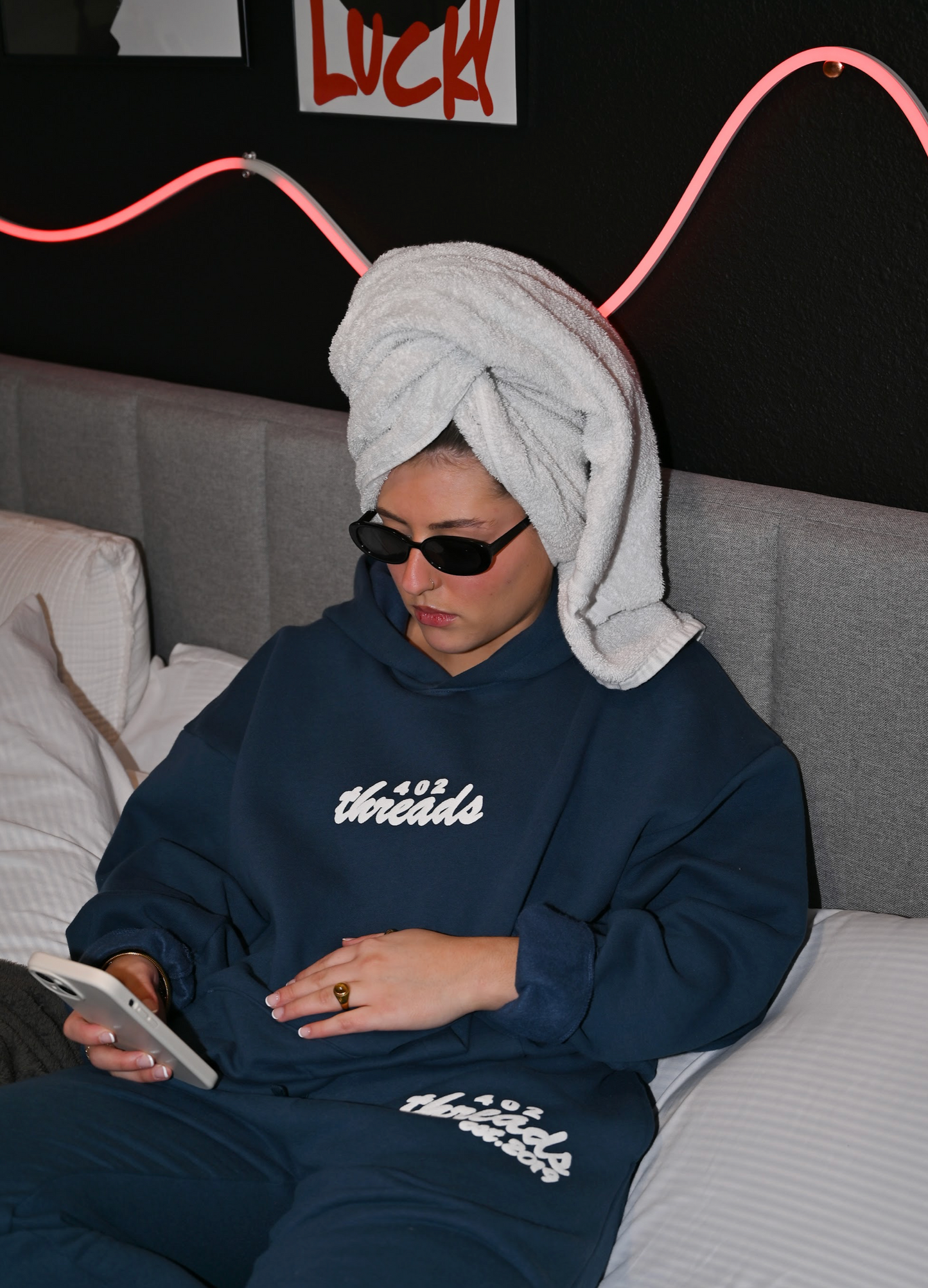 402threads Sweatpants - Navy