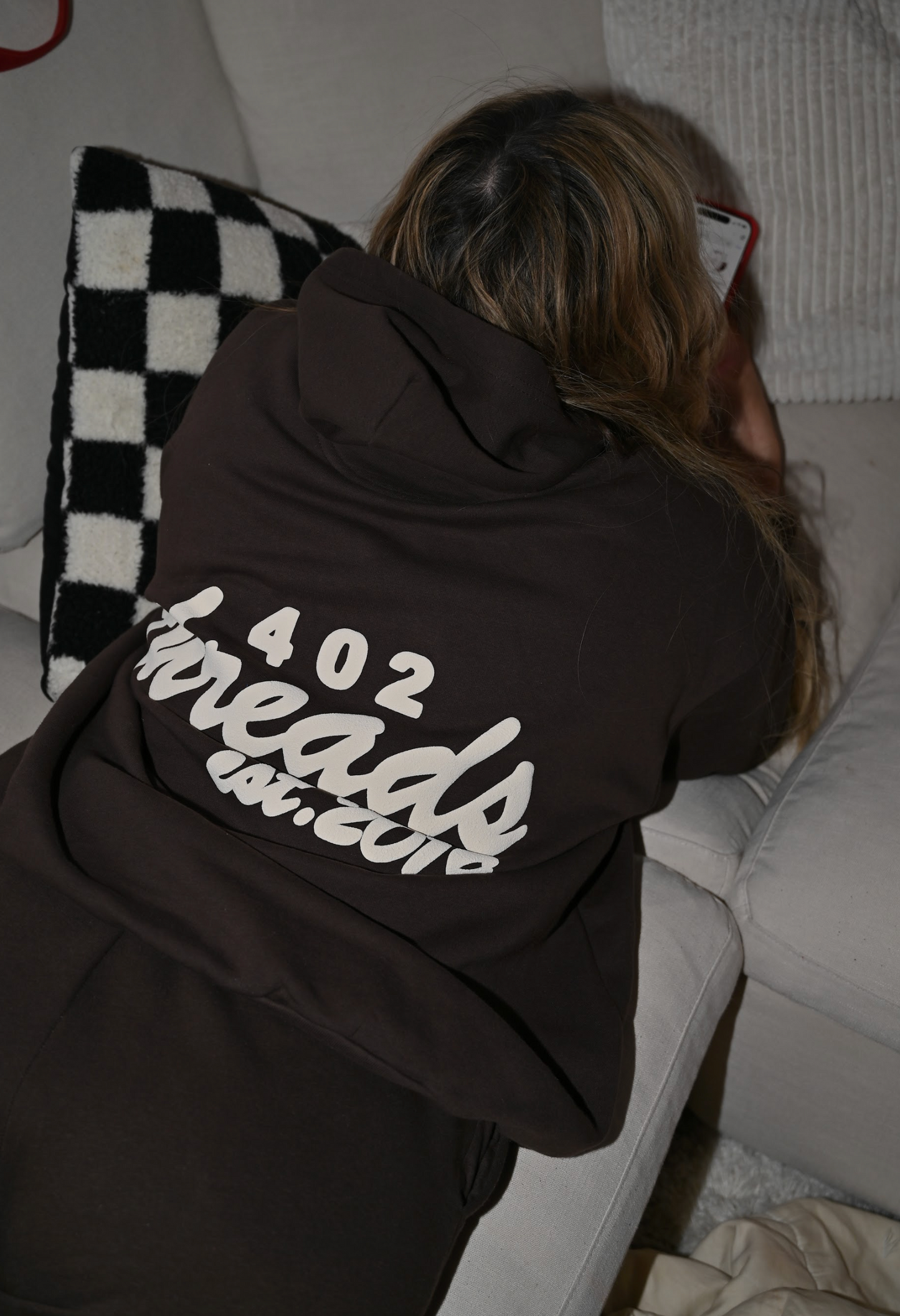 402threads Hoodie - Brown
