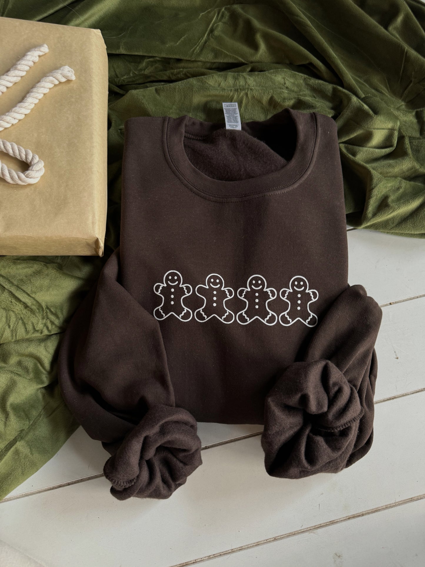 Gingerbread Man Puff Crew