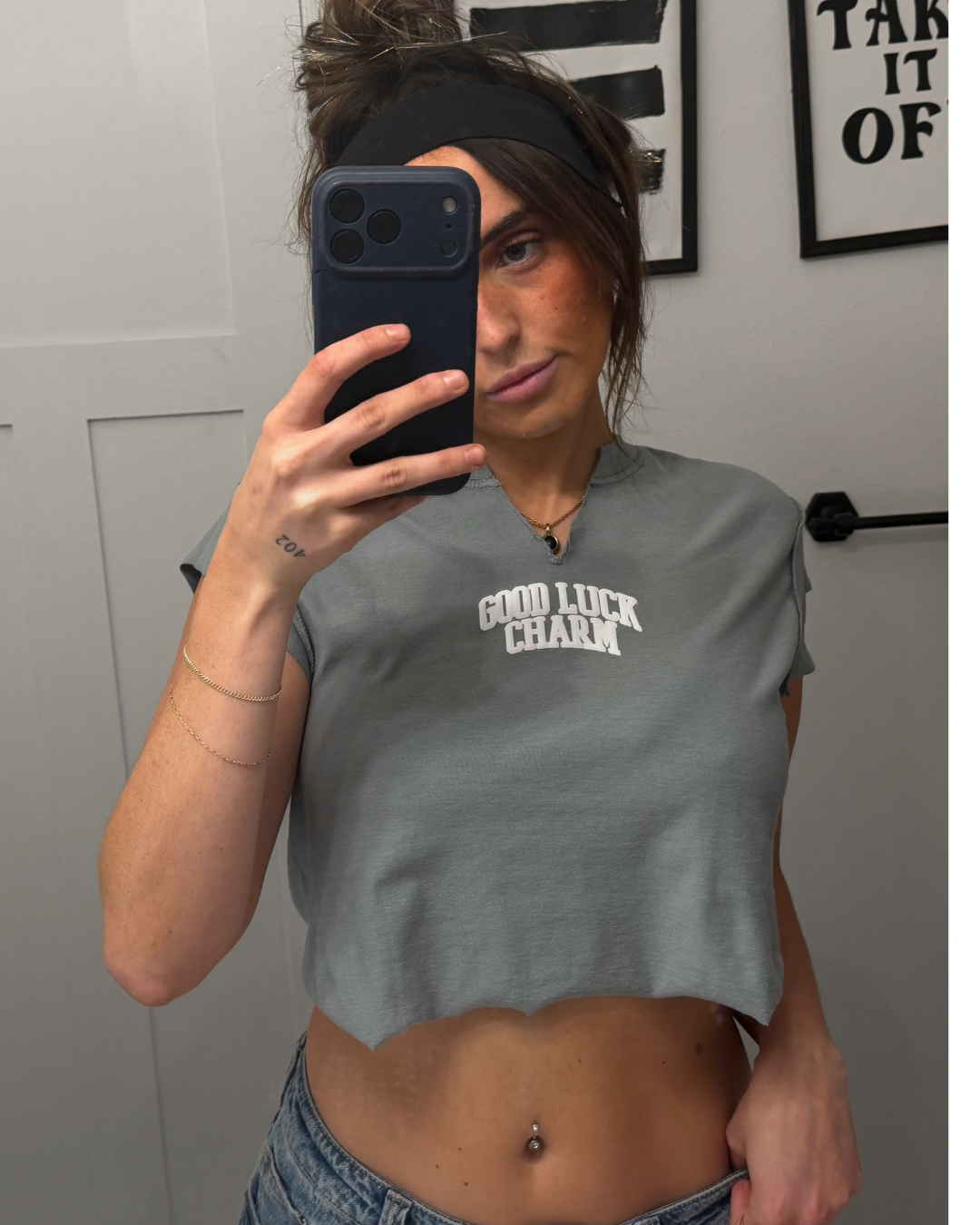 good luck charm cropped muscle tee