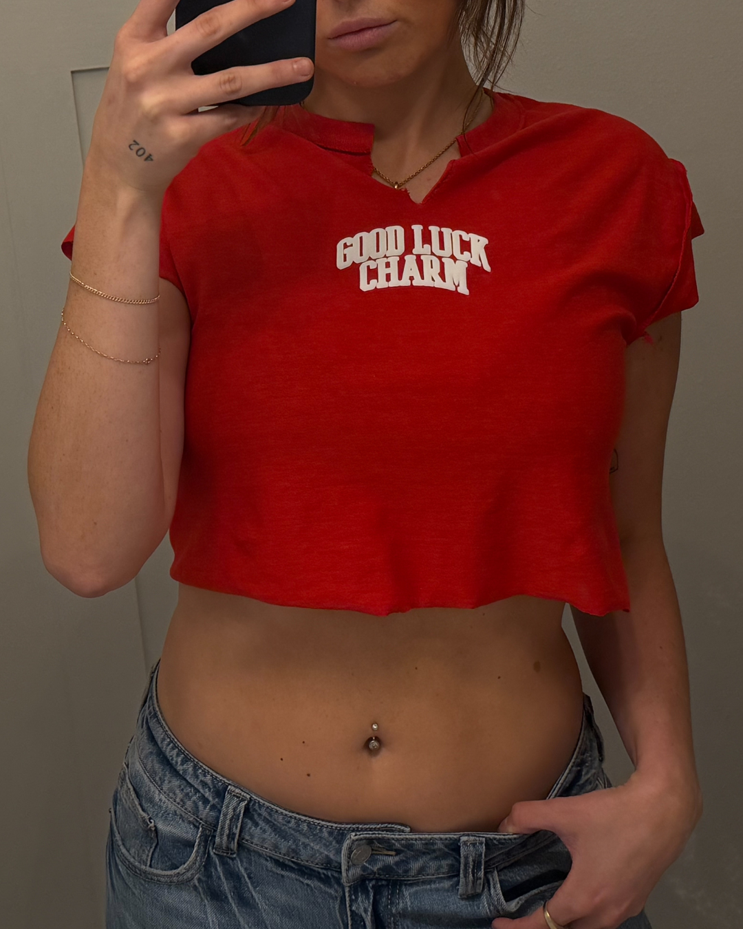 good luck charm cropped muscle tee