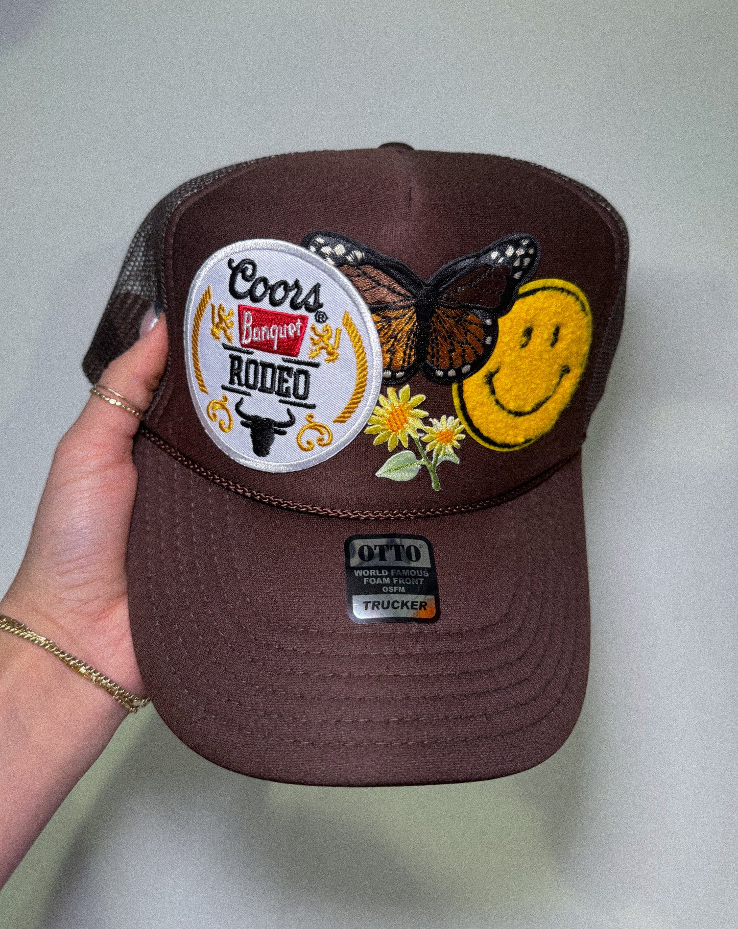 coors rodeo trucker hat - brown