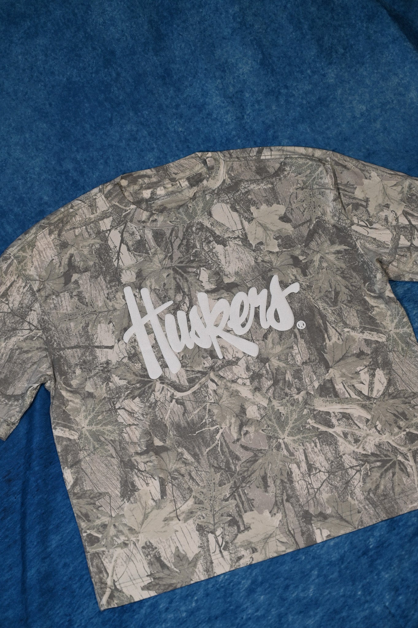 Huskers Camo Tee