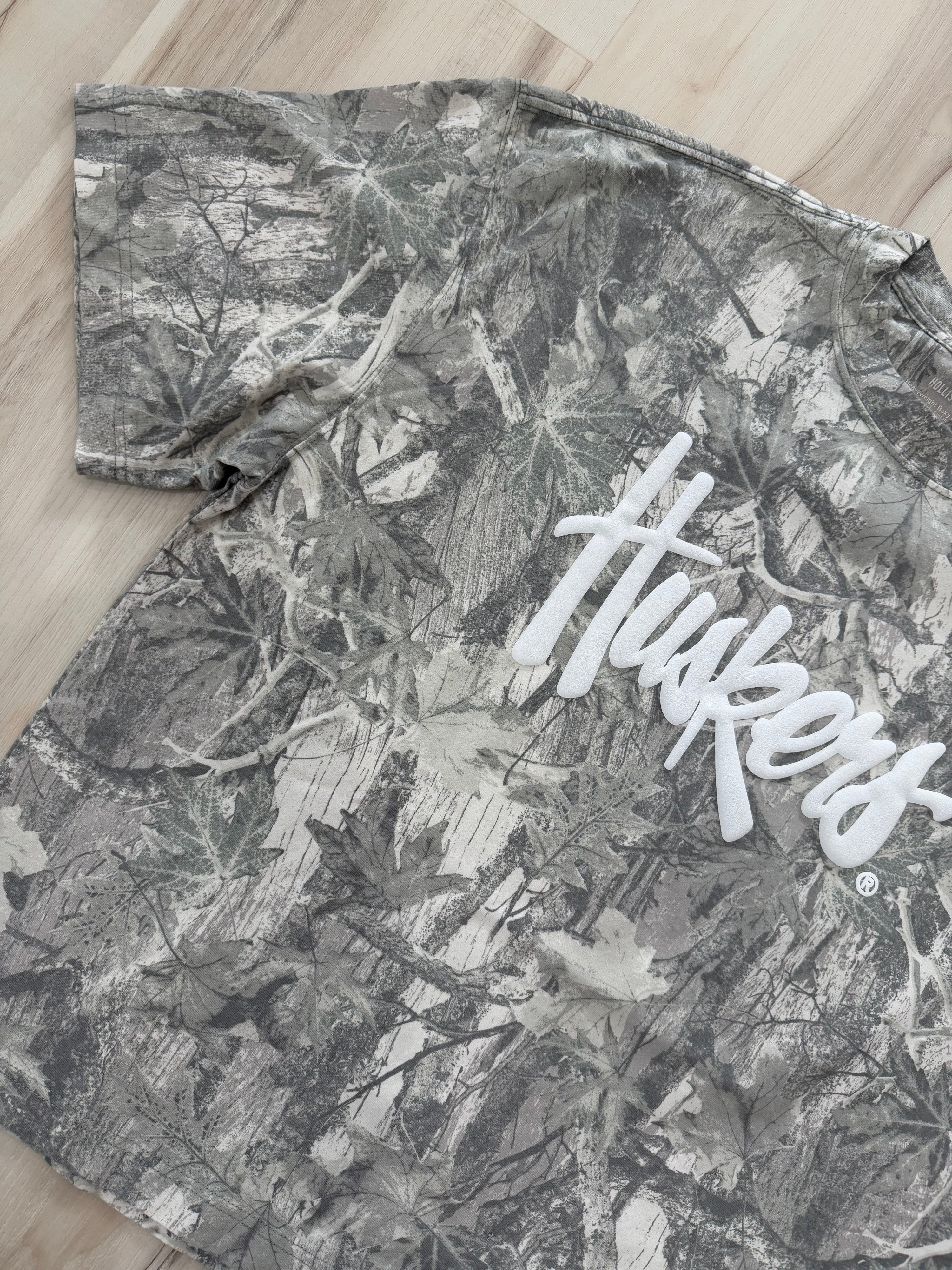 Huskers Tee - Light Camo