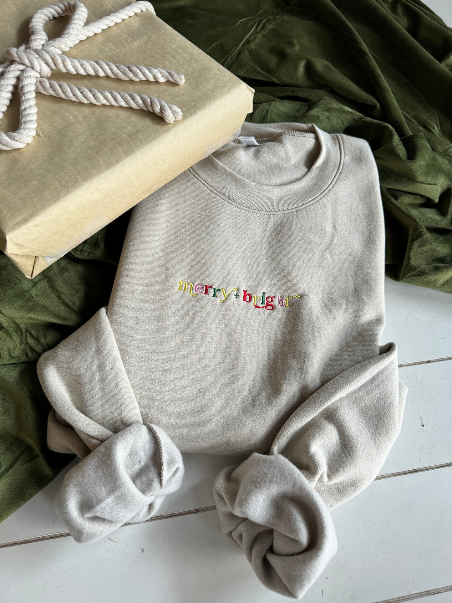 Merry Embroidered Crew - Tan