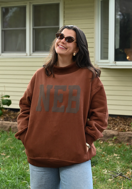 NEB mock neck - brown