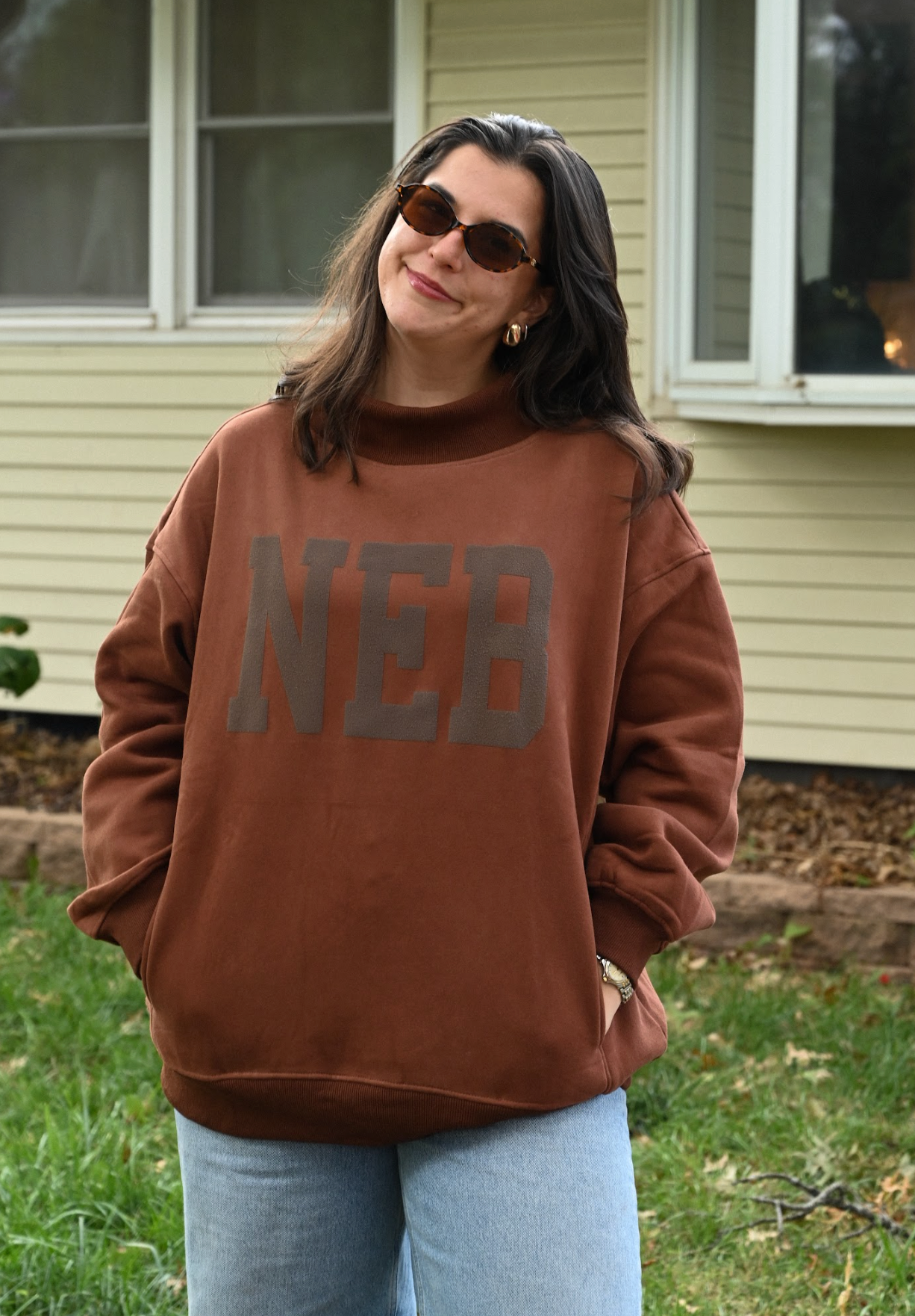 NEB mock neck - brown