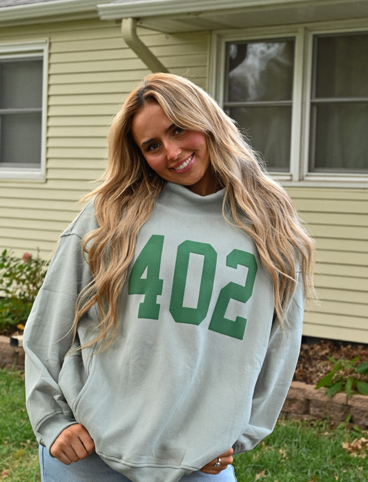 402 mock neck - green