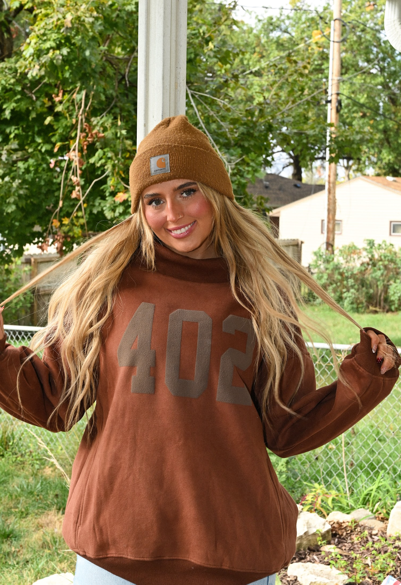 402 mock neck - brown