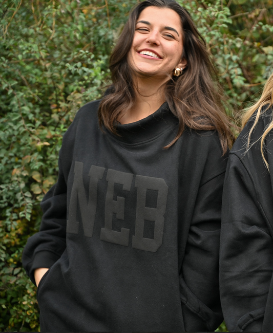 NEB mock neck - black