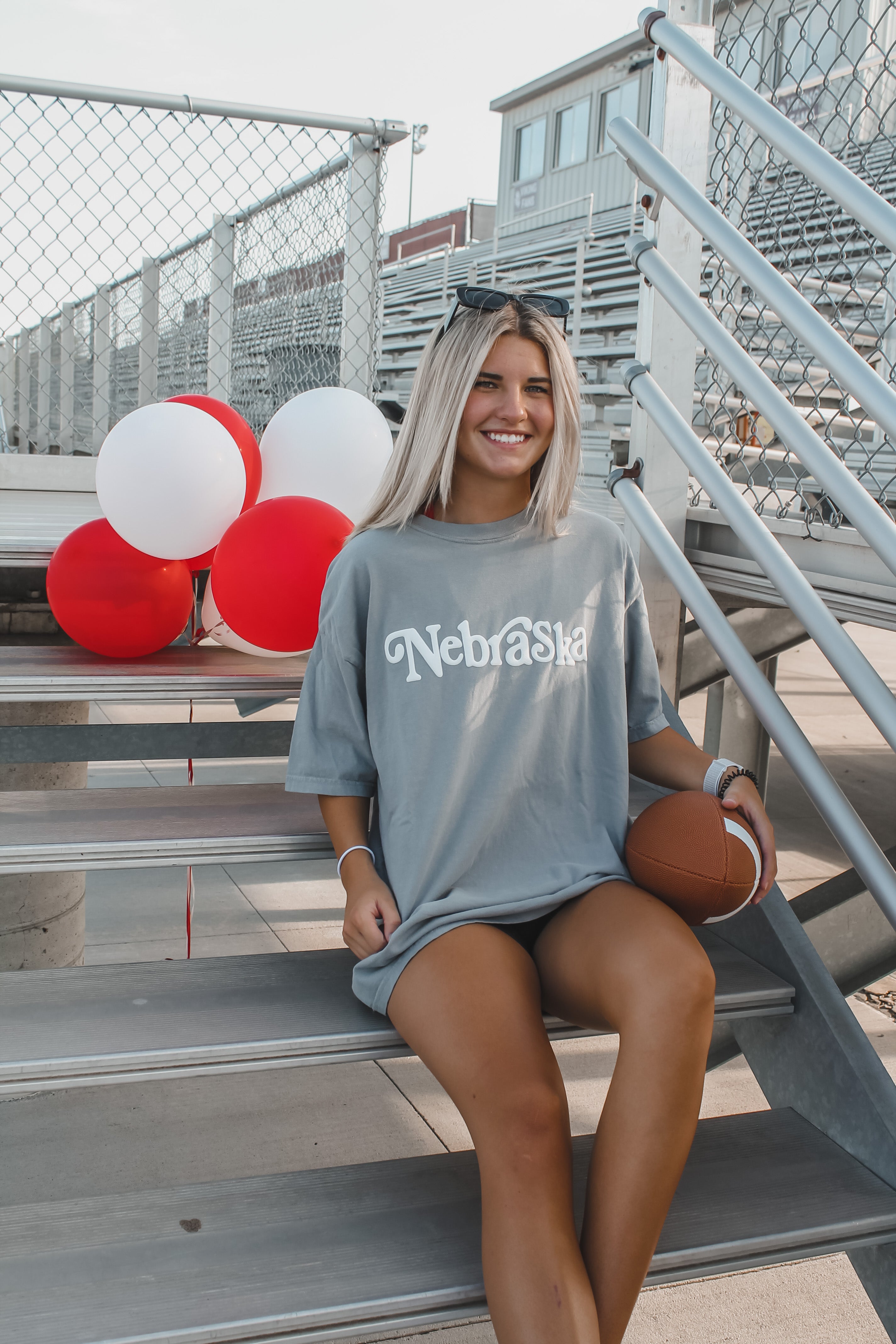 Nebraska Puff Tee - Grey